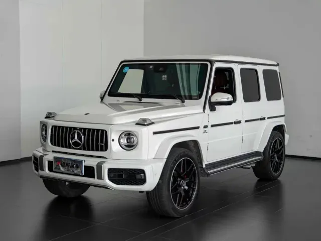 Фотография автомобиля — Mercedes-Benz G-Class