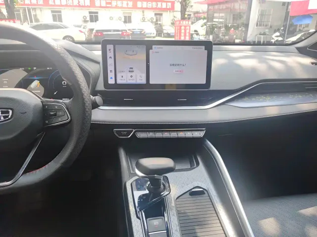 Geely Xingrui — Фото автомобиля 8