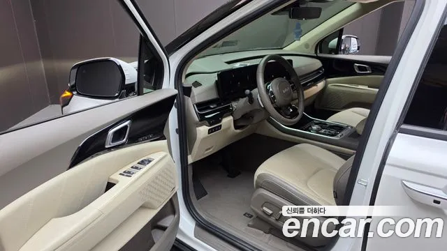 Kia Carnival 4th Gen — Фото автомобиля 15