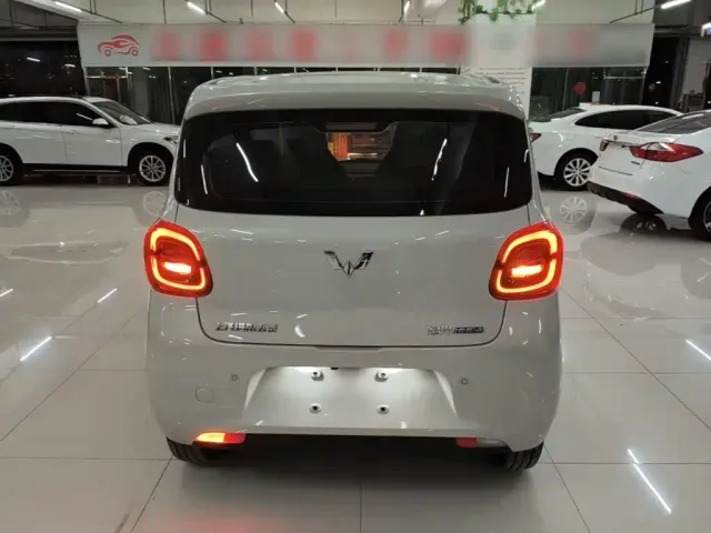 Wuling Hongguang Mini EV — Фото автомобиля 5