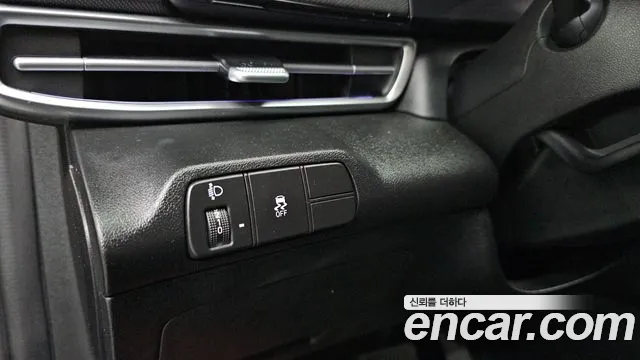 Hyundai AVANTE Новый Avante (CN7) — Фото автомобиля 29