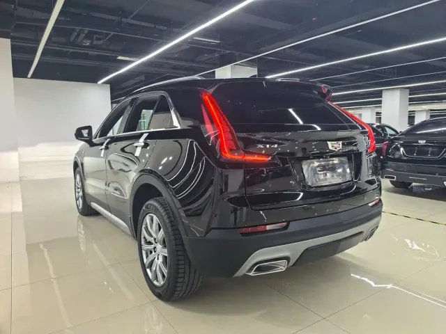Cadillac XT4 — Фото автомобиля 6