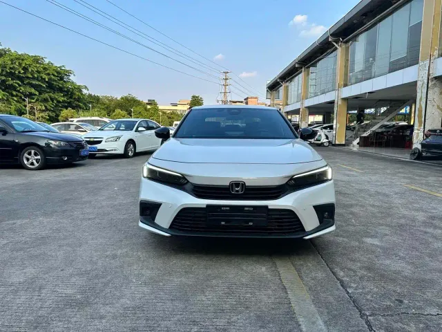 Honda Civic — Фото автомобиля 2