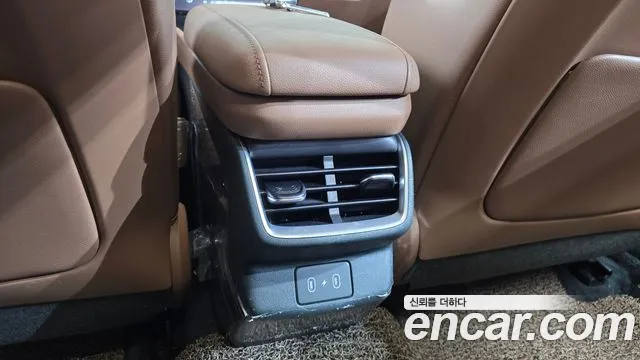 Hyundai Grandeur GN7 — Фото автомобиля 30