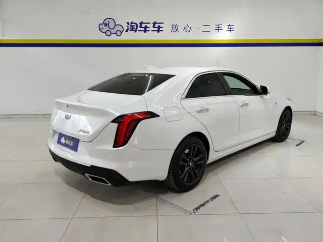 Cadillac CT4 — Фото автомобиля 3