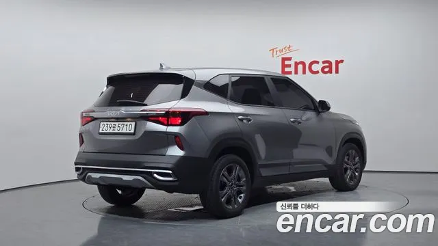 Kia Seltos Seltos Бензин 1.6 турбо 2WD — Фото автомобиля 2