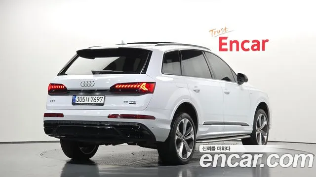 Audi Q7 55 TFSI quattro Premium — Фото автомобиля 2