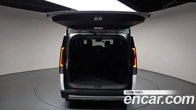 Kia PV5 — Фото автомобиля 26