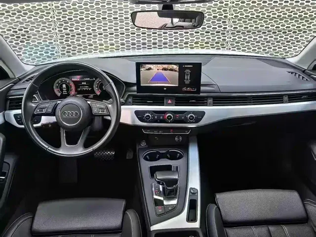 Audi A4L — Фото автомобиля 3