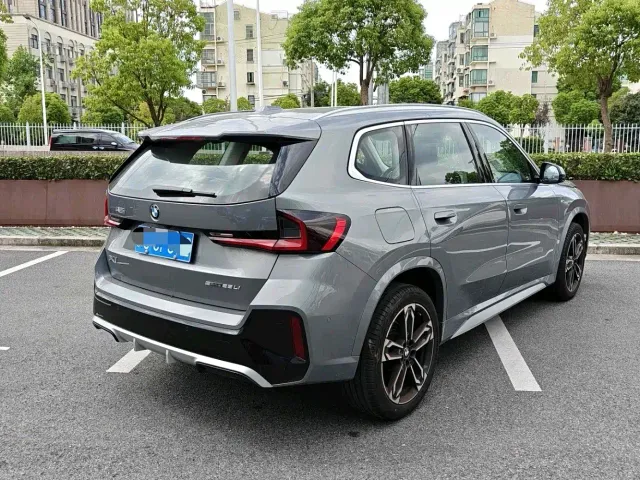 BMW X1 — Фото автомобиля 2