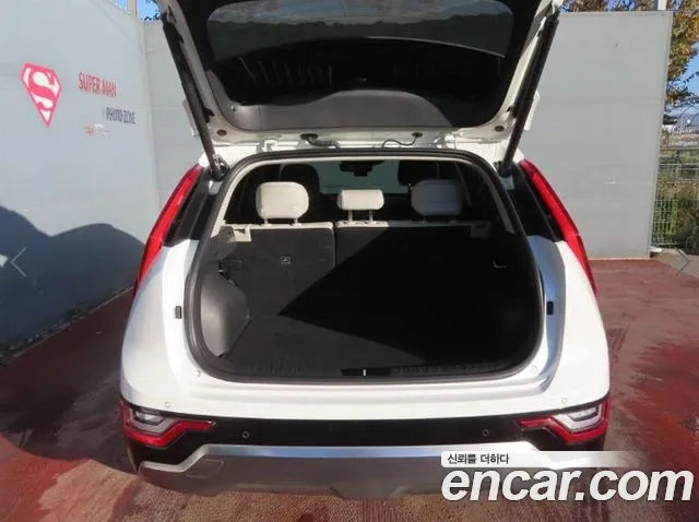 Kia Niro The All New — Фото автомобиля 5