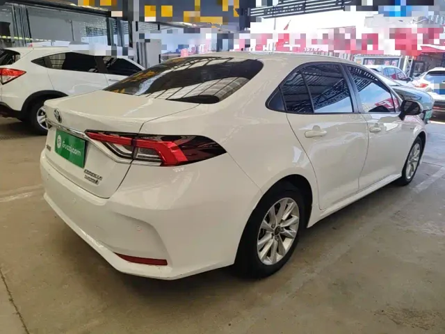 Toyota Corolla — Фото автомобиля 6