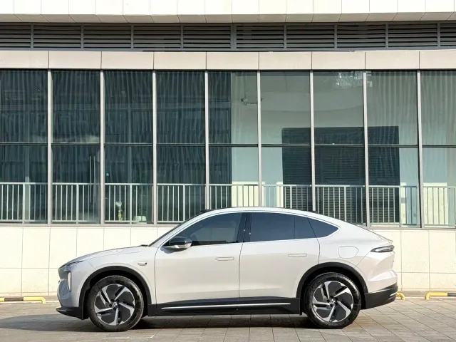 Nio EC6 — Фото автомобиля 7