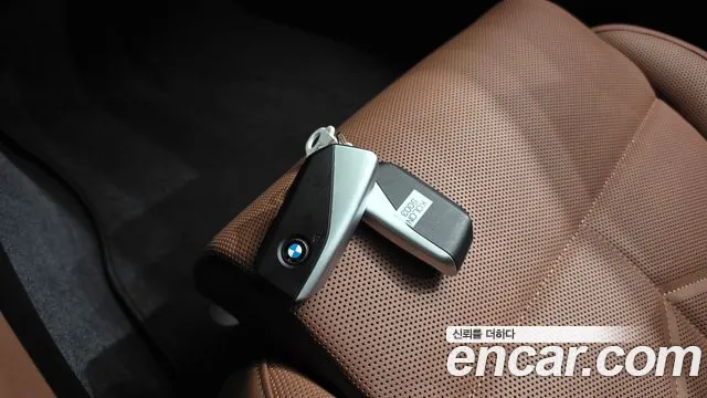 BMW 5 Series G60 — Фото автомобиля 21