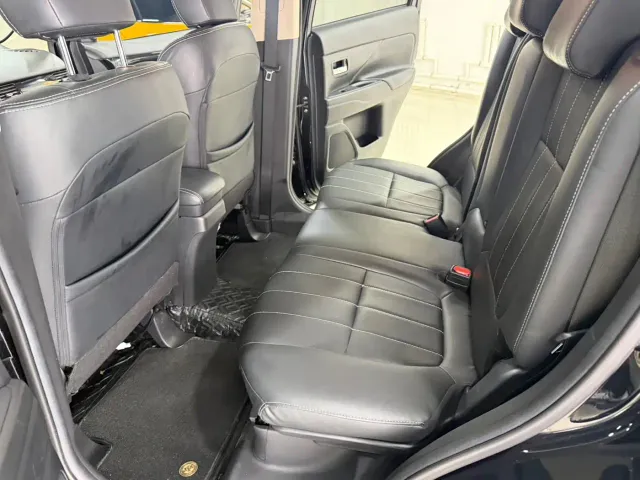 Mitsubishi Outlander — Фото автомобиля 15