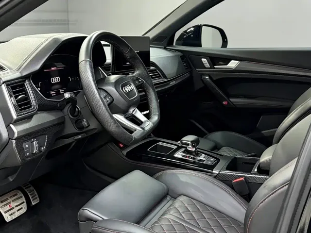 Audi Q5L Sportback — Фото автомобиля 4