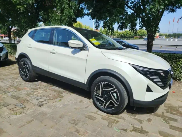 Nissan Qashqai — Фото автомобиля 6