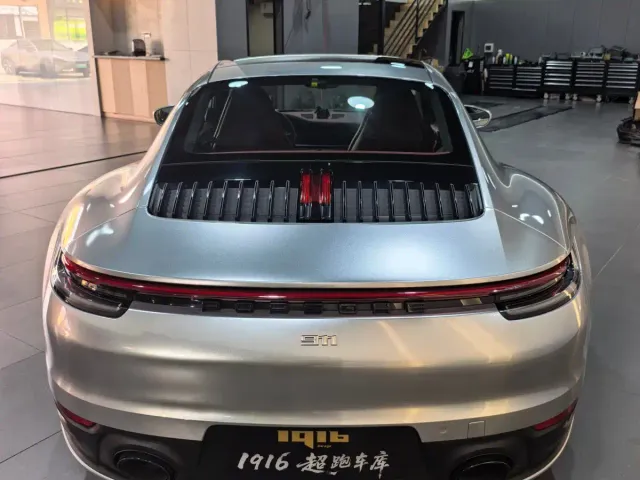 Porsche 911 — Фото автомобиля 5