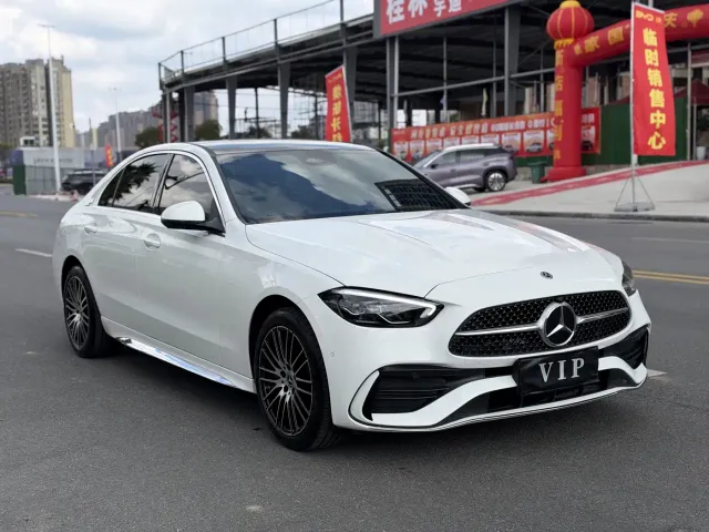 Mercedes-Benz C-Class — Фото автомобиля 2