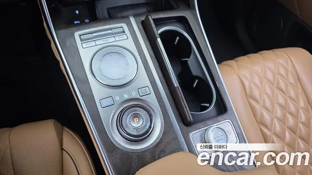 Genesis GV80 — Фото автомобиля 9