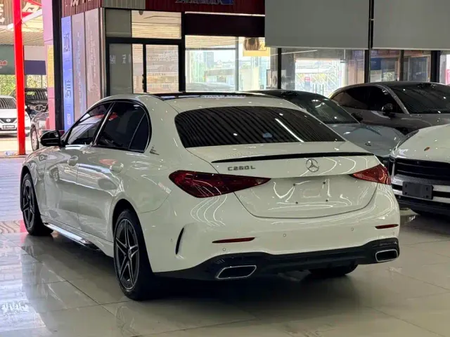 Mercedes-Benz C-Class — Фото автомобиля 4