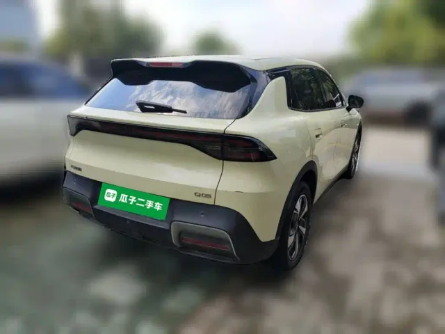 Changan Qiyuan Q05 — Фото автомобиля 6
