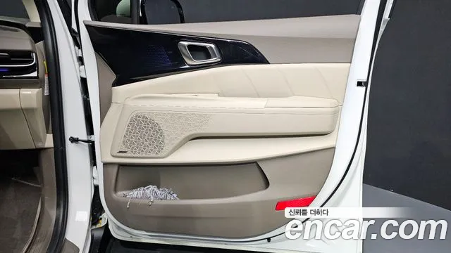 Kia Carnival 4th Gen — Фото автомобиля 14