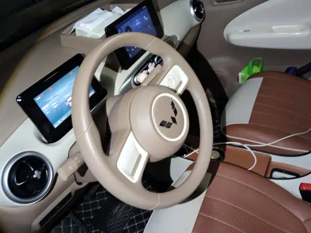 Wuling Hongguang Mini EV — Фото автомобиля 15