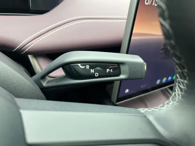 Xiaomi SU7 — Фото автомобиля 7