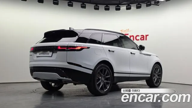 Land Rover Range Rover Velar — Фото автомобиля 2