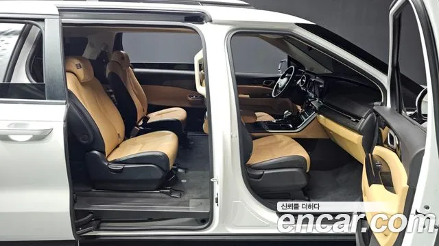 Kia Canival Carnival 4 поколение 9 мест Prestige — Фото автомобиля 11