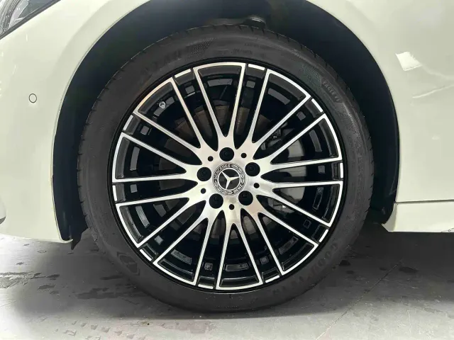 Mercedes-Benz C-Class — Фото автомобиля 12