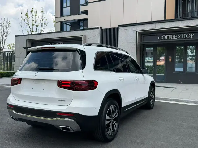Mercedes-Benz GLB-Class — Фото автомобиля 12