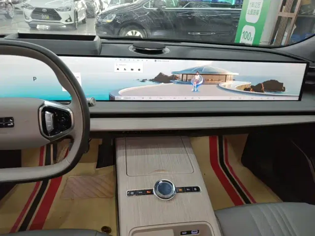 Geely Galaxy E8 — Фото автомобиля 12