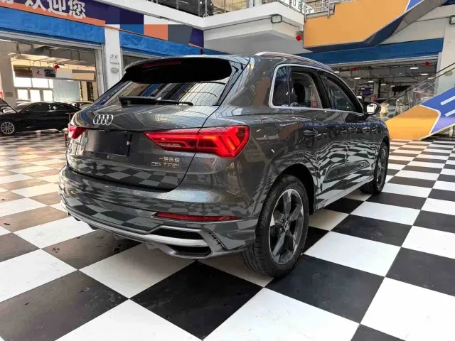 Audi Q3 — Фото автомобиля 17