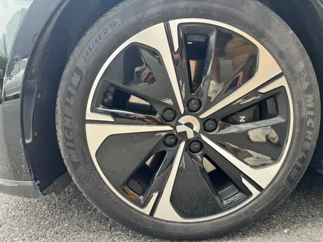 Nio ET5 Touring — Фото автомобиля 13