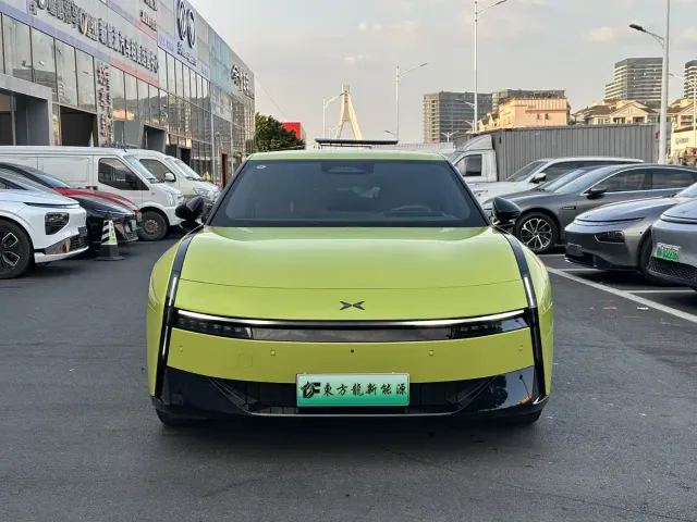 Xpeng P7 — Фото автомобиля 2