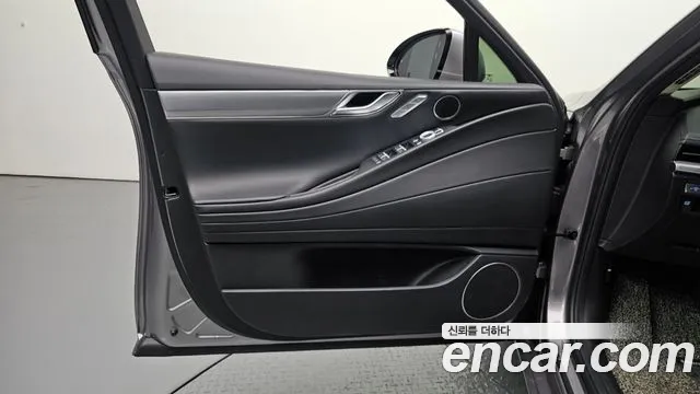 Genesis G80 RG3 — Фото автомобиля 13