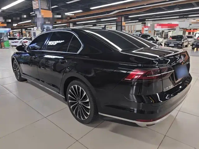 Volkswagen Phideon — Фото автомобиля 4