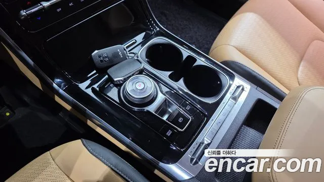 Kia Canival Carnival 4 поколение Дизель 9 мест Signature — Фото автомобиля 9