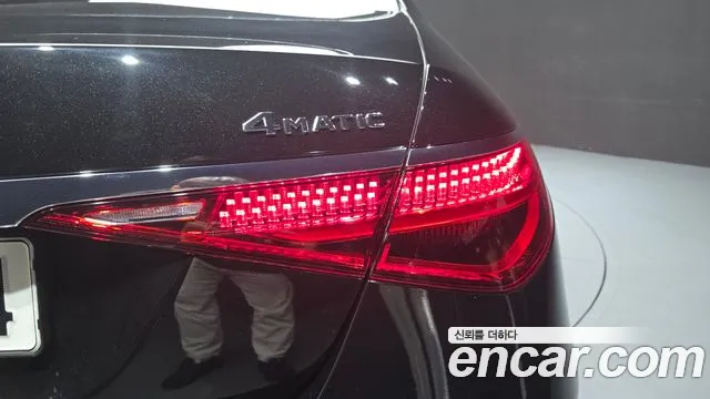 Mercedes-Benz S-Class — Фото автомобиля 20