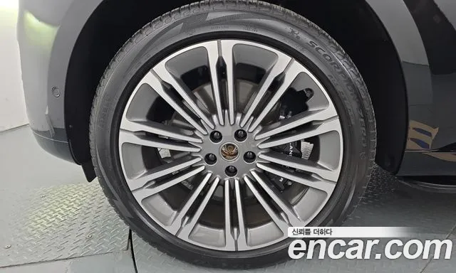 Land Rover Range Rover 5th Gen — Фото автомобиля 5
