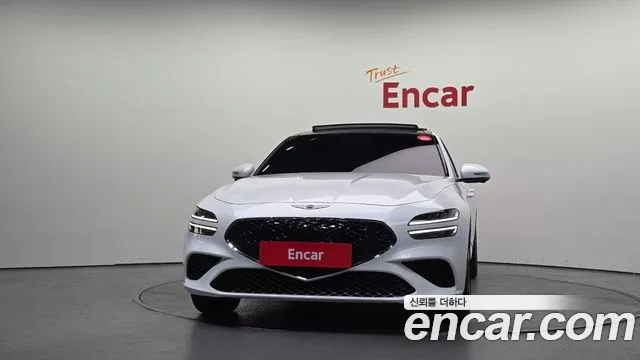 Genesis G70 Новый G70 Бензин 2.5T 2WD — Фото автомобиля 3