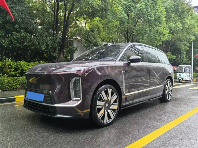 Nio ES9 — Фото автомобиля 2