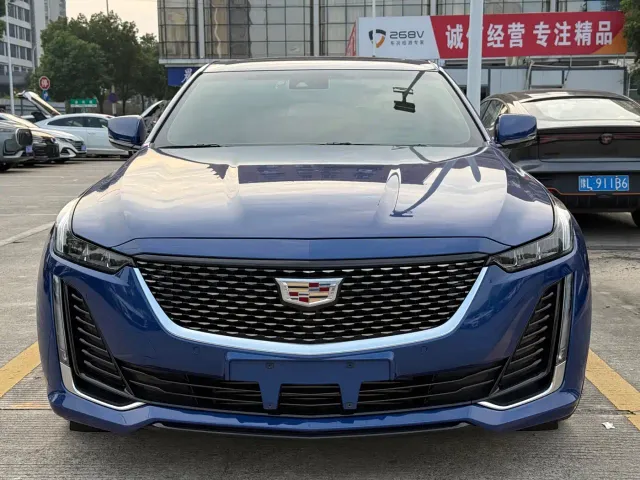 Cadillac CT5 — Фото автомобиля 2
