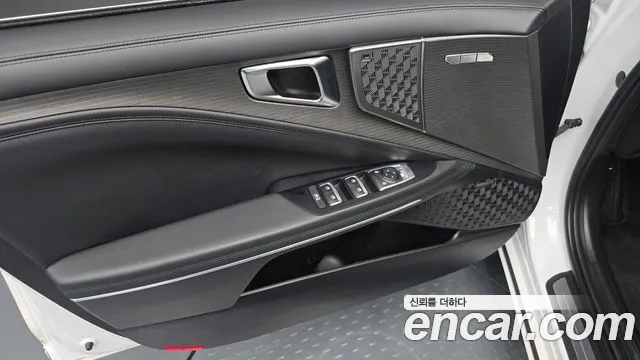 Kia K8 K8 (New) Hybrid — Фото автомобиля 13