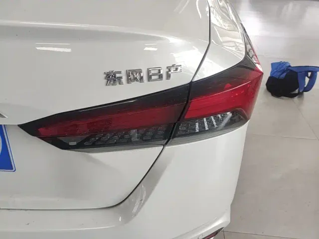Nissan Teana — Фото автомобиля 7