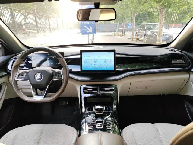 BYD Qin PLUS — Фото автомобиля 8
