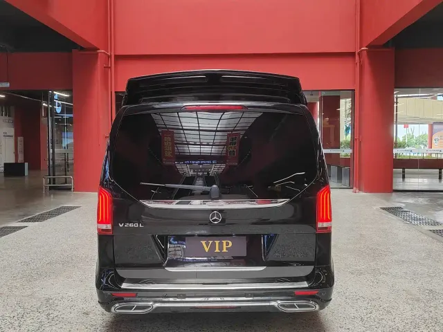 Mercedes-Benz V-Class — Фото автомобиля 5