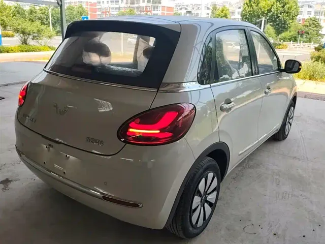 Wuling Bingo — Фото автомобиля 6